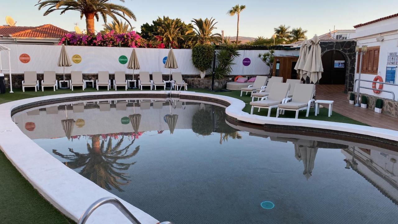 Rainbow Golf Bungalows, Gay Men-Only Resort Maspalomas  Dış mekan fotoğraf